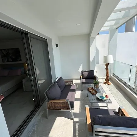 Апартхотел Wide Blue Luxury Boutique 4*