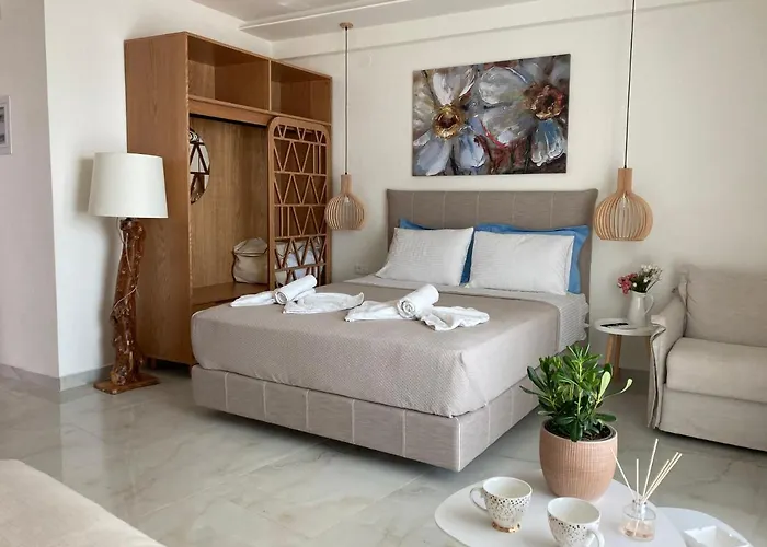 Wide Blue Luxury Boutique Aparthotel