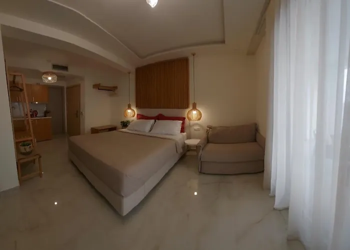 Wide Blue Luxury Boutique Aparthotel 4*