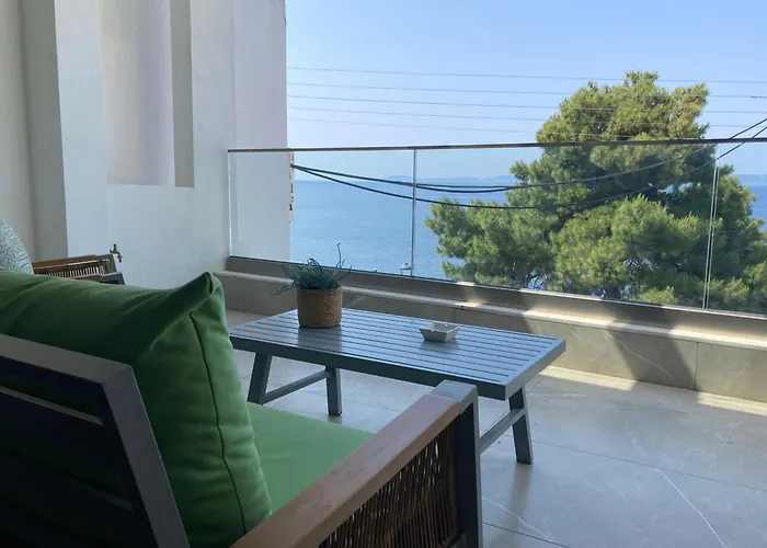 Wide Blue Luxury Boutique Aparthotel