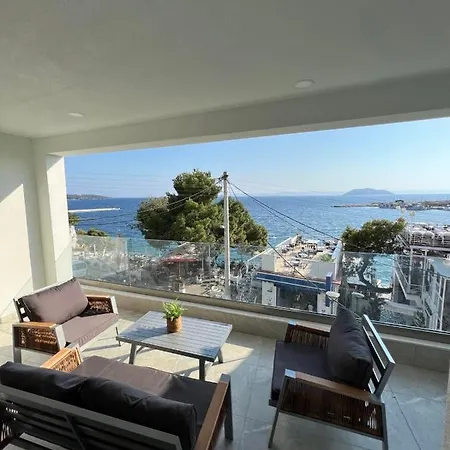 Wide Blue Luxury Boutique Aparthotel 4*