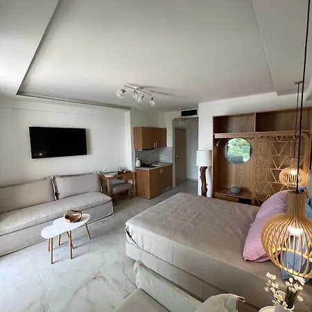 Апарт-отель Wide Blue Luxury Boutique