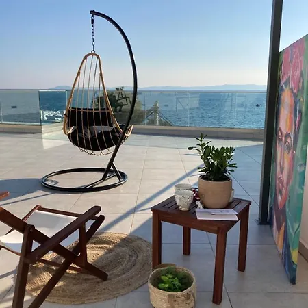 Wide Blue Luxury Boutique Neos Marmaras