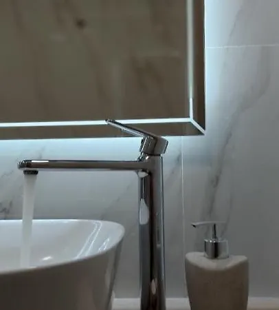 Wide Blue Luxury Boutique Aparthotel