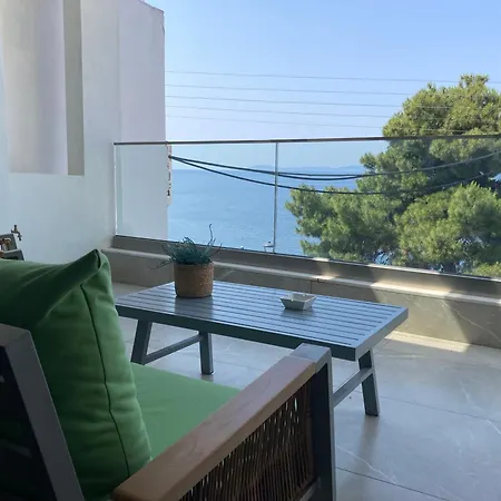 Wide Blue Luxury Boutique Aparthotel